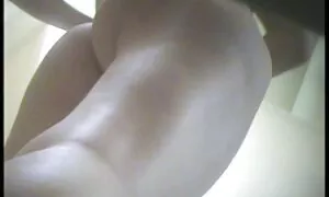 Người yêu muốn đến thăm mới của mình, hàng xóm vào sáng ngày hôm nay để nhận biết tốt hơn của cô. Khi các cô gái để cho các con chó vào nhà, cô ấy đã cảm thấy ham muốn phát ra từ anh ấy, và cô ấy thích nó, bởi vì cô không bao giờ từ chối tự phát quan hệ tình dục. Cuộc nói chuyện ngắn ngủi, như người đàn ông đã lấy cô gái trong cánh tay của mình và bắt đầu để tắm rửa phim sec nhật bản mặt và cổ với những nụ hôn, trong khi phục vụ của cô tươi to, và công ty mông với bàn tay của mình. Các cô gái, sau khi xúc giác, trò chơi, ngồi xổm hạnh phúc và có thể truy cập vào các nam dương vật mà cô đã rất hài lòng làm việc. Sau khi em bé từng là một đầu vú cho người yêu của mình, ông ấy gạt quần lót của cô và bắt đầu lái xe một chi hơn các cô gái của môi, và sau đó đột ngột đồ vào háng mình và bắt đầu cưỡng hiếp cô ấy giận dữ với nhịp điệu, cử động.
