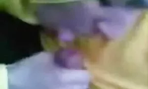Các cô gái không thích nó cả khi một chàng trai không nhìn vào chân mỏng của cô, nhưng trong một tạp chí này tán tỉnh vẻ đẹp ngay lập tức đi vào hành động. Đầu tiên cô cung cấp cho anh ta một, xoa bóp và sau đó dần dần kích thích các chàng trai cọ sec sinh vien nhat ban xát âm đạo với cơ thể của mình. Rõ ràng là sau một vài phút, các cô gái, dừng lại để hút dương vật, và sau một chục nhiều hơn nữa, cô ấy di chuyển từ lông.