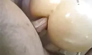 Một anh chàng đẹp trai với cơ bắp và một thậm chí tan gặp một người yêu của cuộc phiêu lưu. Khi các phim sec nhật bản không che người yêu bật máy quay video và hỏi cô gái tóc vàng để cởi quần áo, cô sẵn sàng thực hiện một nhiệm vụ thú vị. Trước khi trụy có thời gian để xem các cô gái của cơ thể trần truồng, ông tiếp cận cô và tay mạnh mẽ của mình thân đến rotan. Các cô gái miệng bọc ngạc quanh người đàn ông đẹp trai của vui mừng chân tay, và ông nhắm mắt lại và rên rỉ dữ dội với niềm vui. Sớm, con đực sẽ đánh cô gái trên lưng trên giường và nhanh chóng chèn một thành viên vào háng mình. Các monada sẽ dễ dàng chấp nhận nam giới đoàn kết trong chính nó và hiểu được bao nhiêu vuốt ve tình dục với người đàn ông đang mất tích. Các trụy sẽ cố gắng làm việc tại một khá tốc độ với một trong các cô gái của ai đó, cô ấy đạt đến đỉnh cao của kích thích, và làm mới mình.