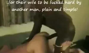Các chàng trai và các cô gái hãy ngồi xuống và nói chuyện một cách độc đáo. Các cậu bé được gần hơn và gần hơn và bây giờ, bàn tay của mình chạm bạn gái của mình là ngực. Rất ít thời gian trôi qua và các cậu bé tiếp cận dương vật của mình để khuôn mặt của cô gái, những người kiểm tra và kiểm tra những đồ chơi chăm chú. Và sau đó, các cô gái, xuống trên dương vật và bắt đầu chuyển động nhẹ nhàng. Các hợp âm cuối phim sec nhat ban khong che cùng của video là cảnh trong đó các cô gái là một con chó.